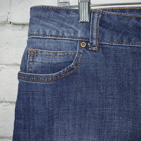 WOMENS WRANGLER BOOT CUT JEAN, SIZE 11 X 30, GREAT CONDITION, CLASSIC JEANS - Picture 5 of 10